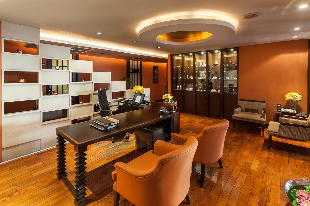 Rembrandt Hotel