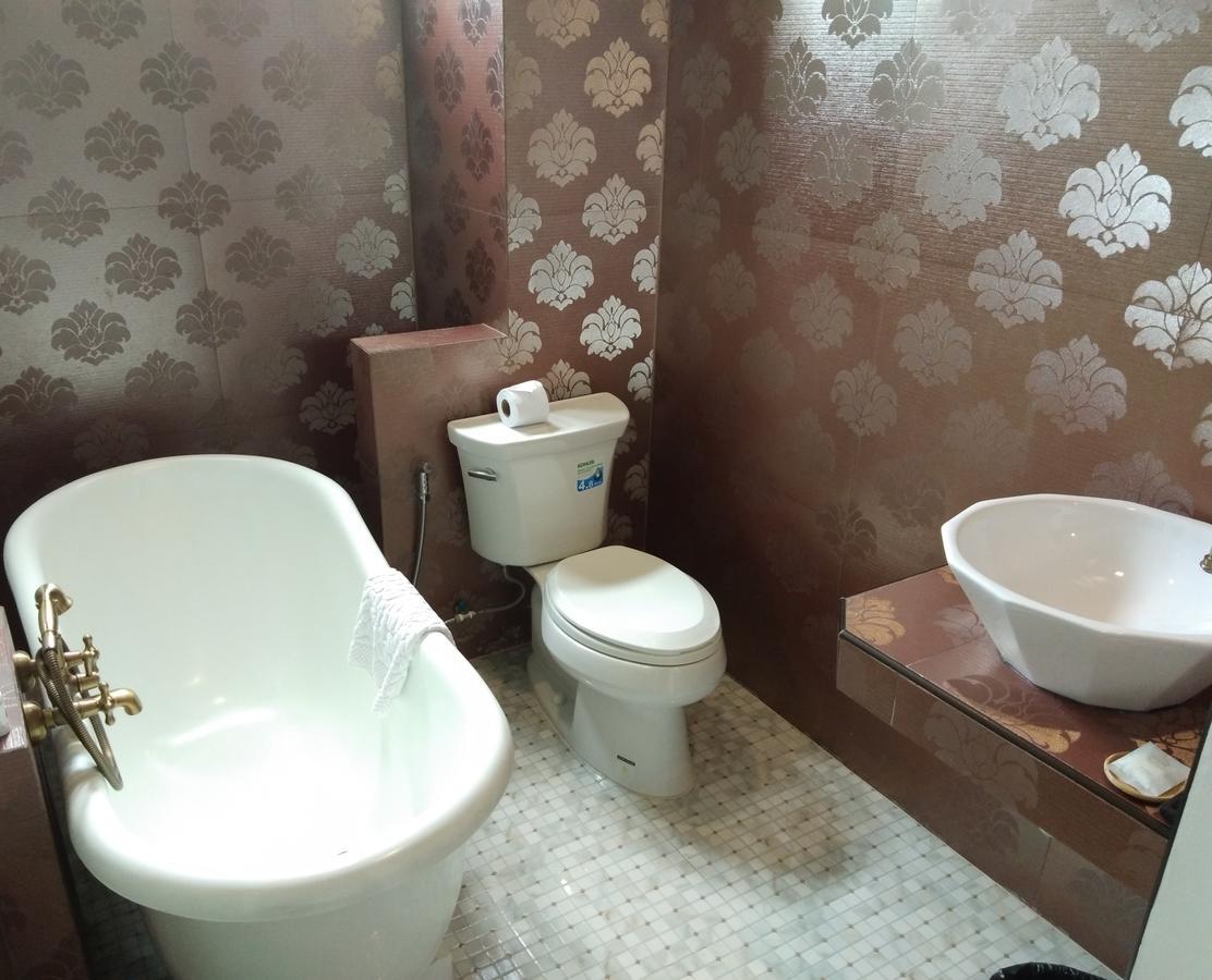 Dharasom' S Colonial House 3* Bangkok