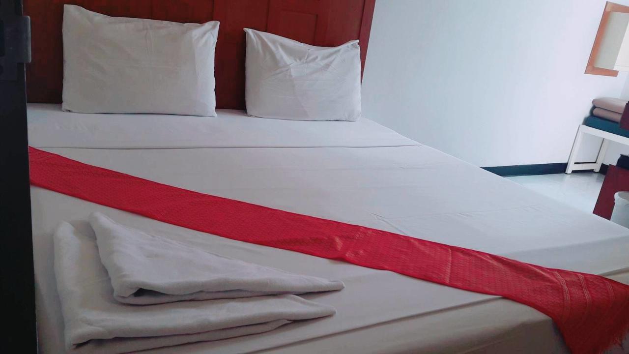 New Siam 1 Guest House Hostel *