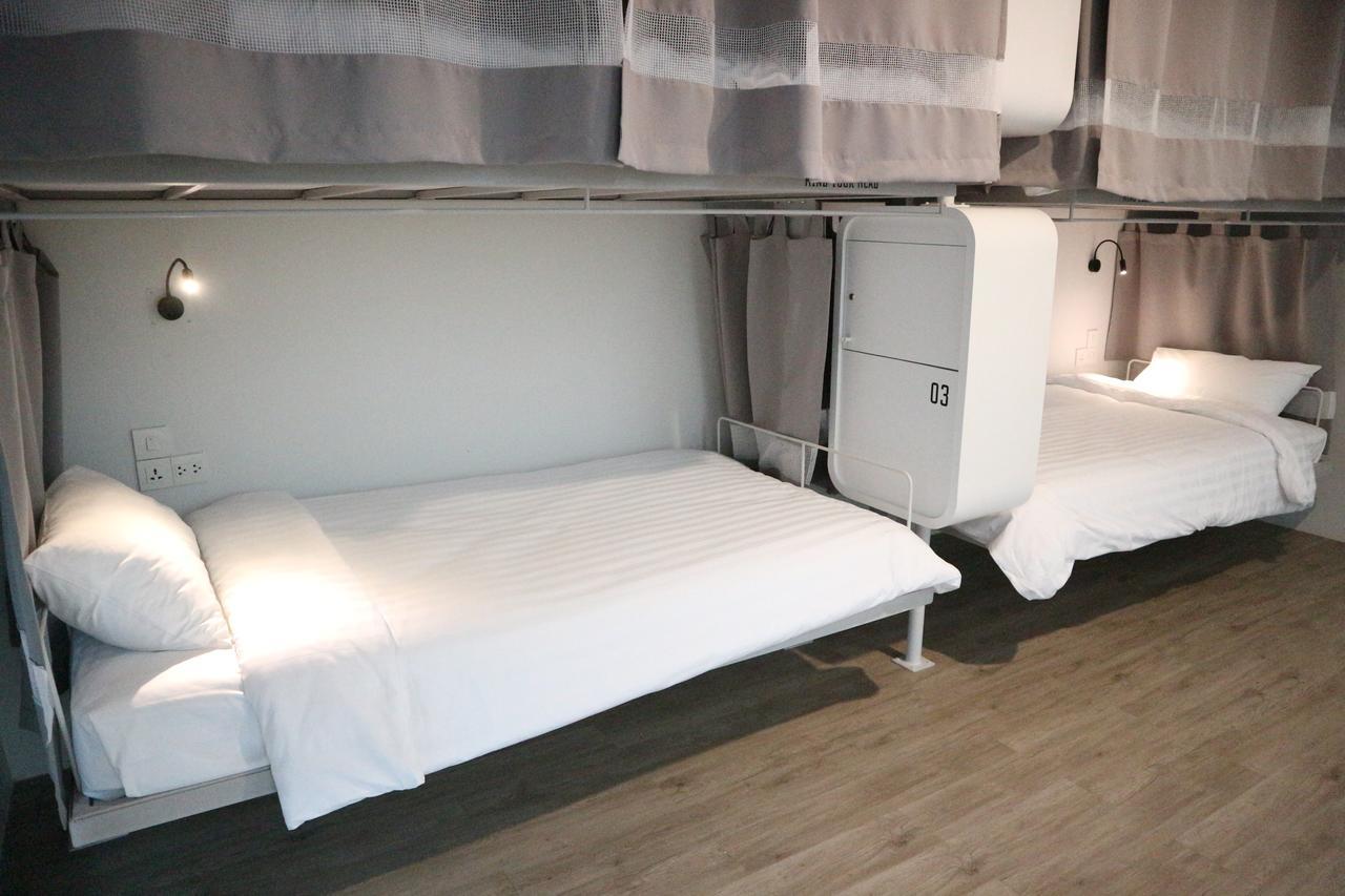 Bedspread (adults Only) Hostel Bangkok