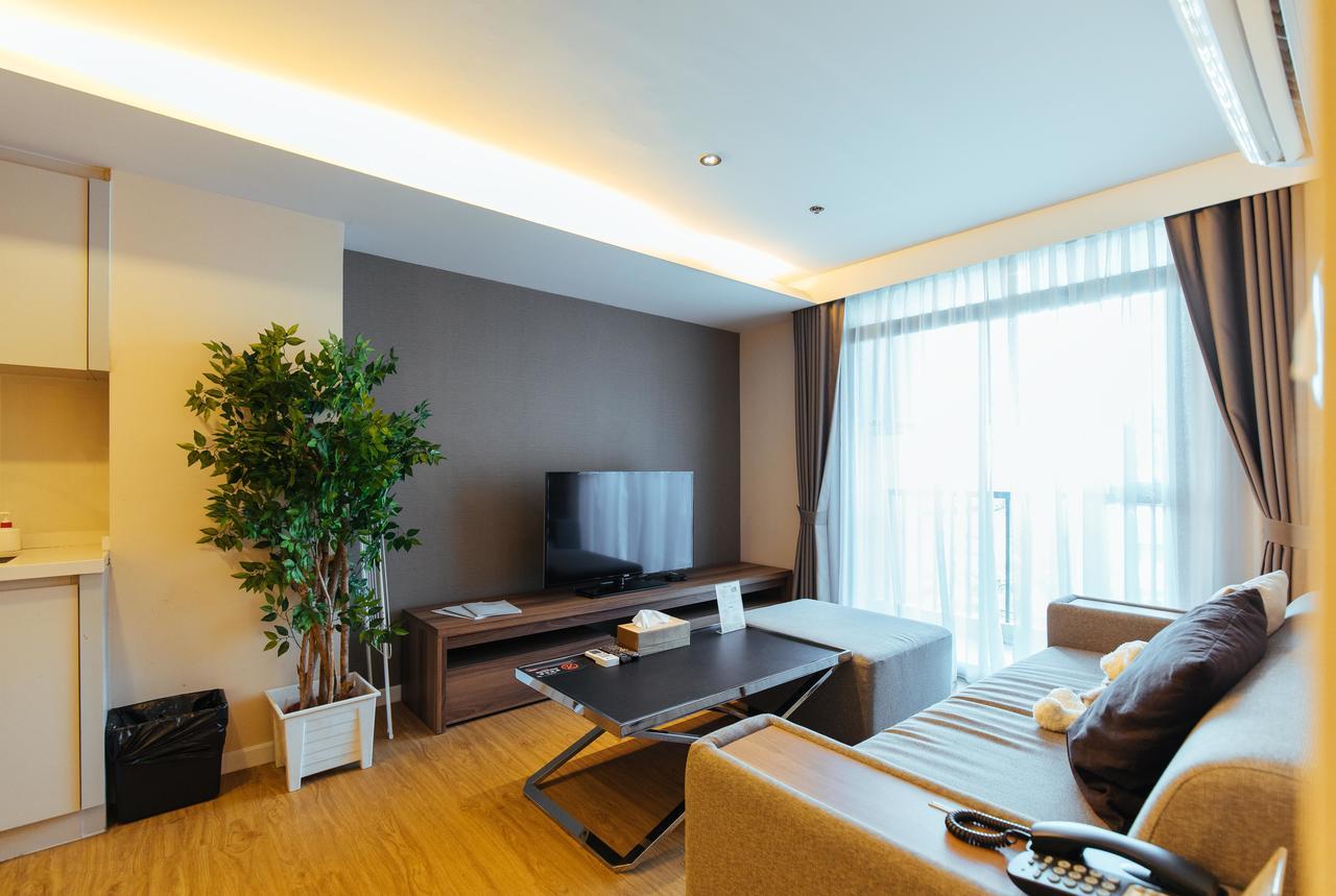 Roomme Hospitality Nang Linchee Branch 4*