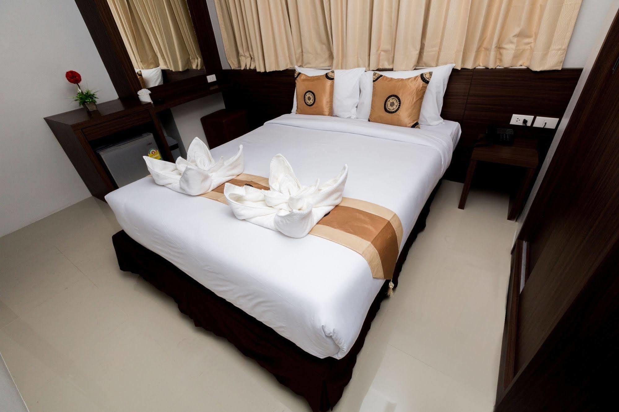 Euro Luxury Pavillion Pratunam Hotel 3*