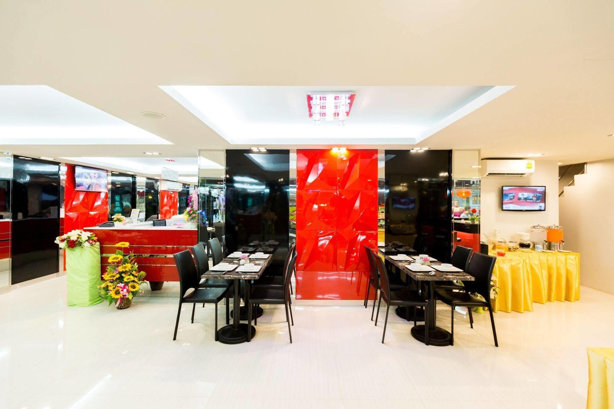 Euro Luxury Pavillion Pratunam 3*