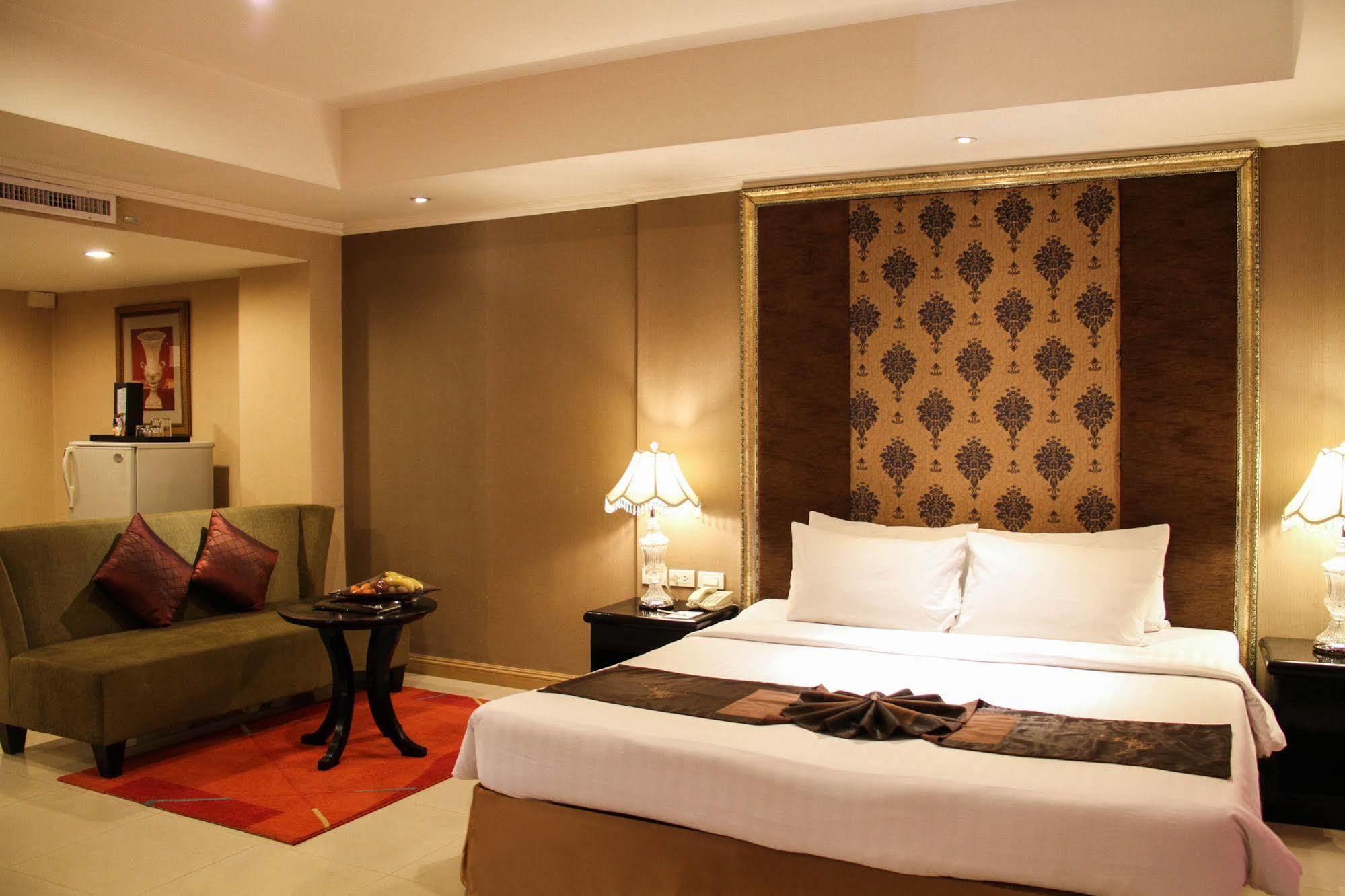 Furamaxclusive Sukhumvit Hotel