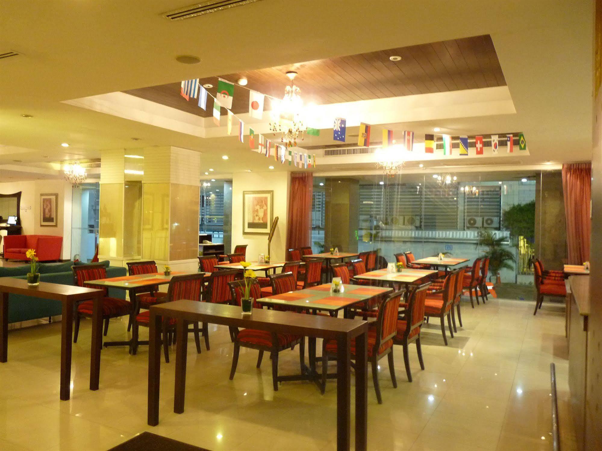 Hotel Anya Nana At Sukhumvit 3*