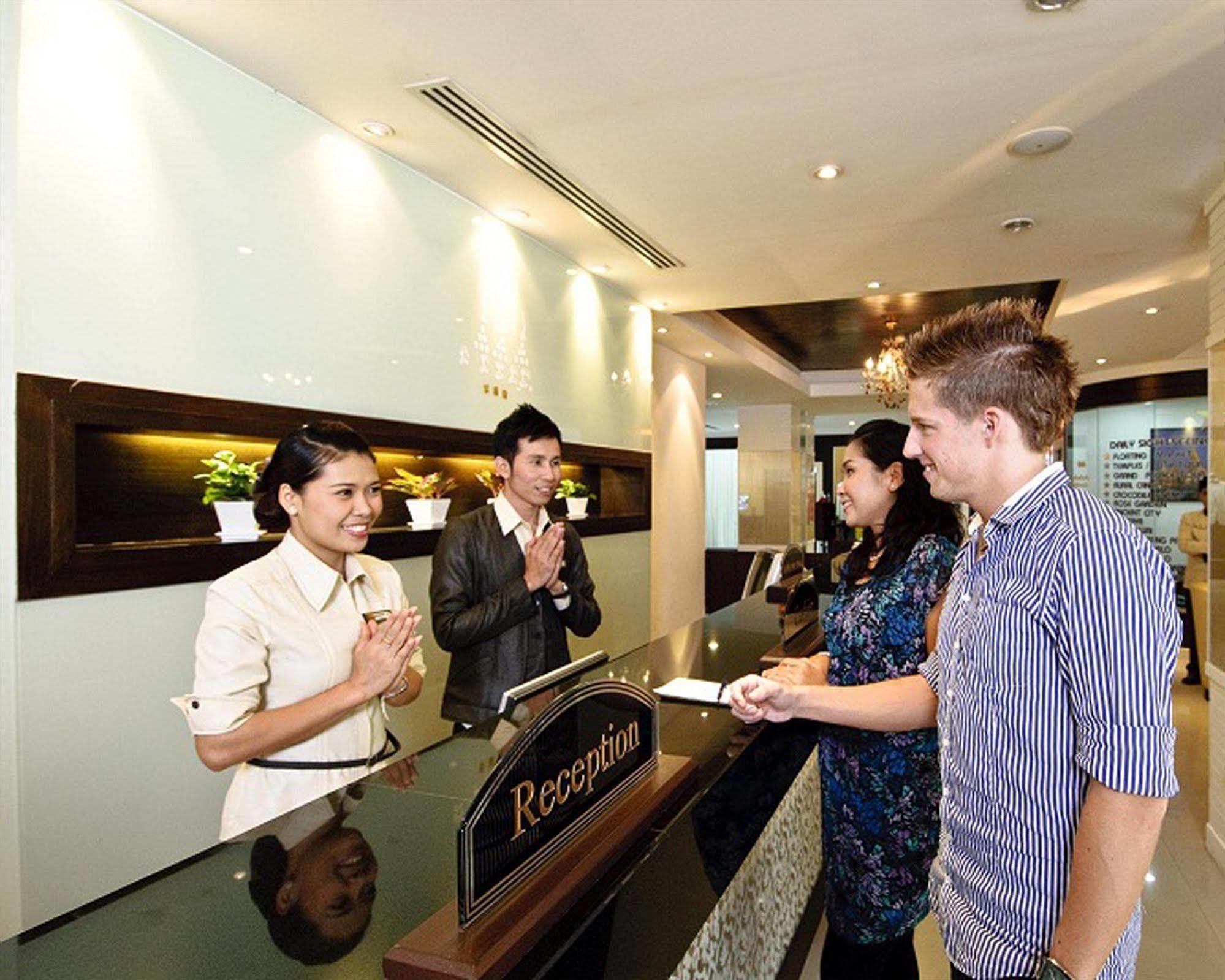 Anya Nana At Sukhumvit 3*