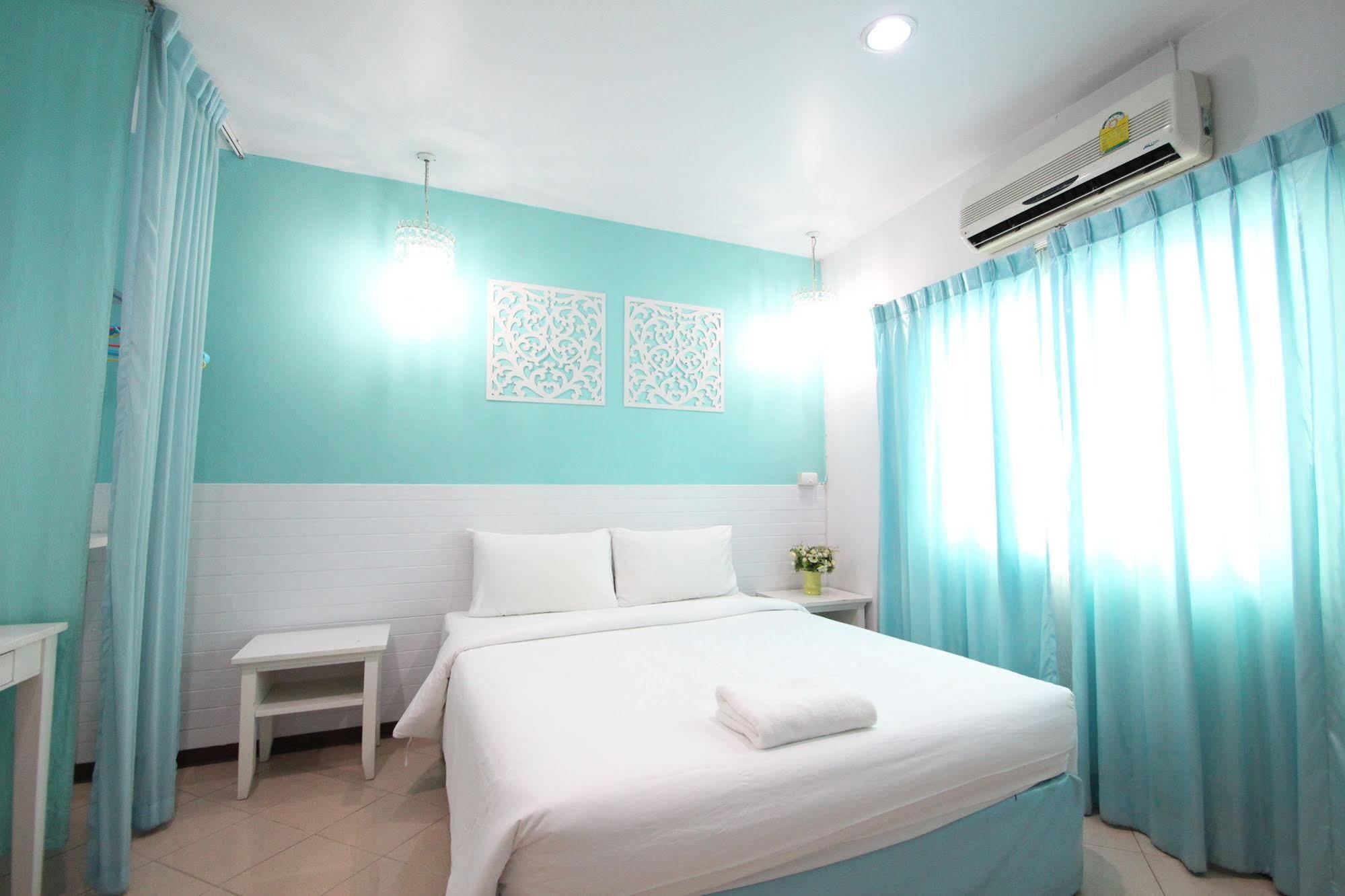Preme Hostel Bangkok
