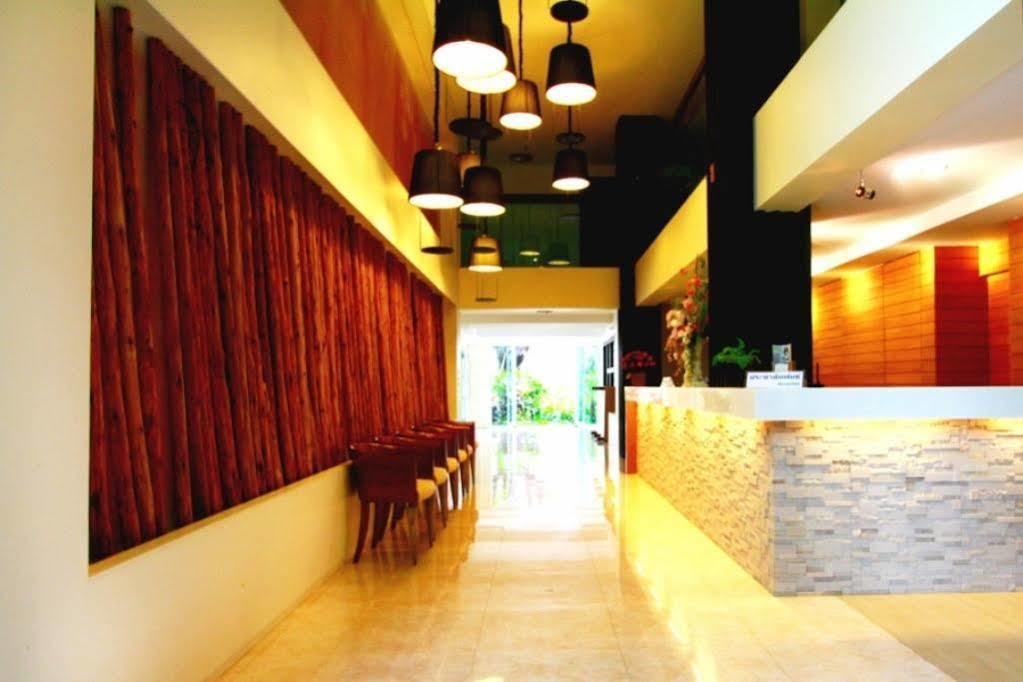 bahay-panuluyan The Loft 3*