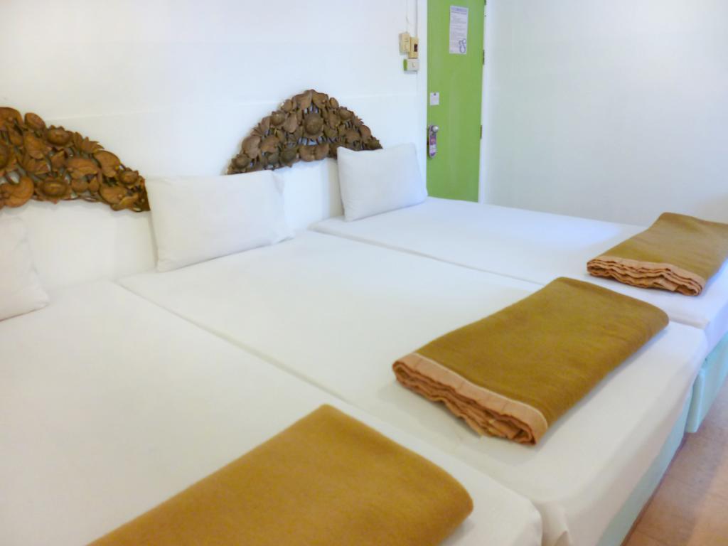 Asrama Sawasdee Welcome Inn *