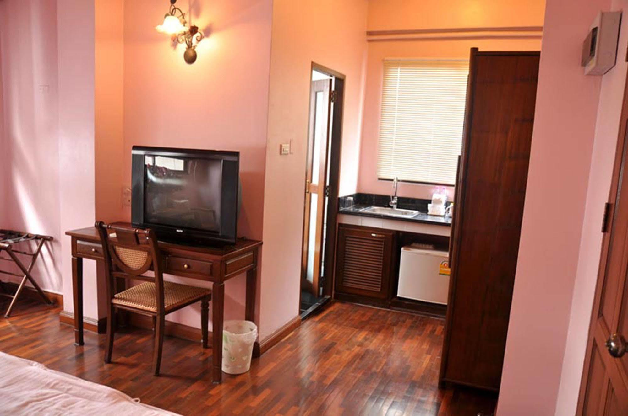 Hotel Sourire At Rattanakosin Island 3*