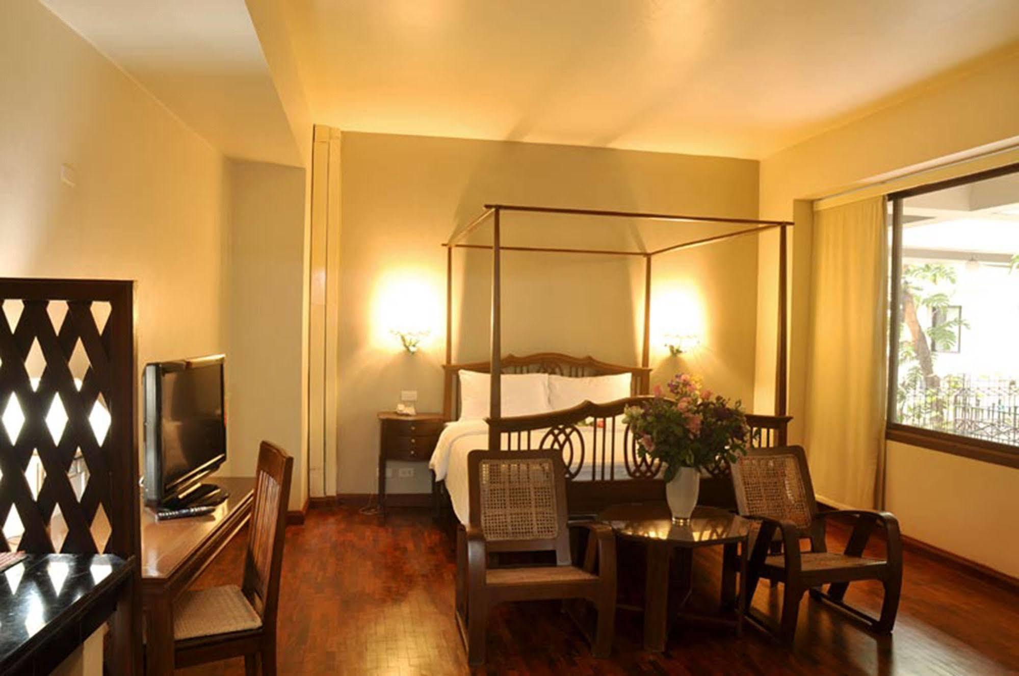 Sourire At Rattanakosin Island Hotel