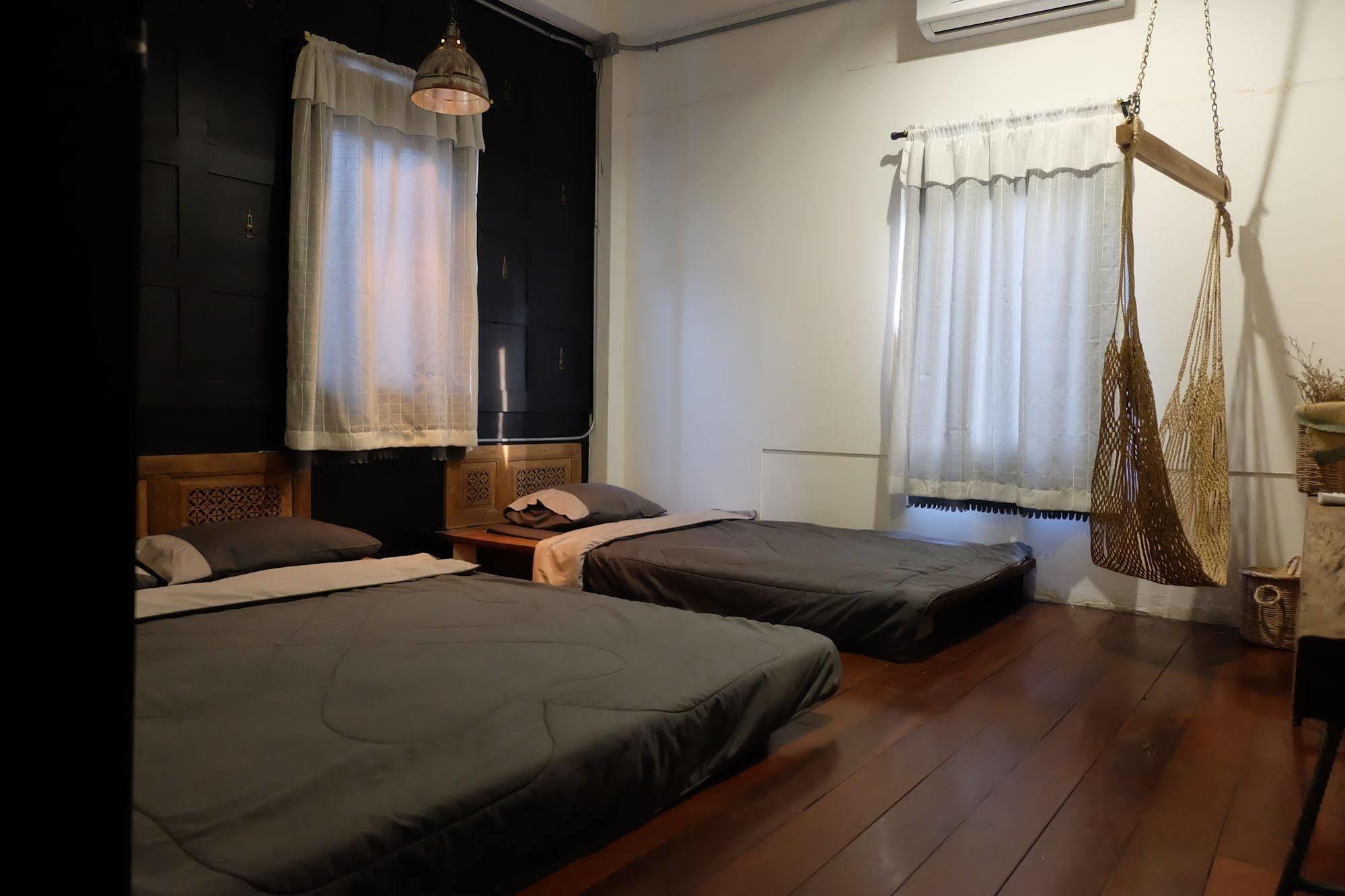 Hostel Buff *