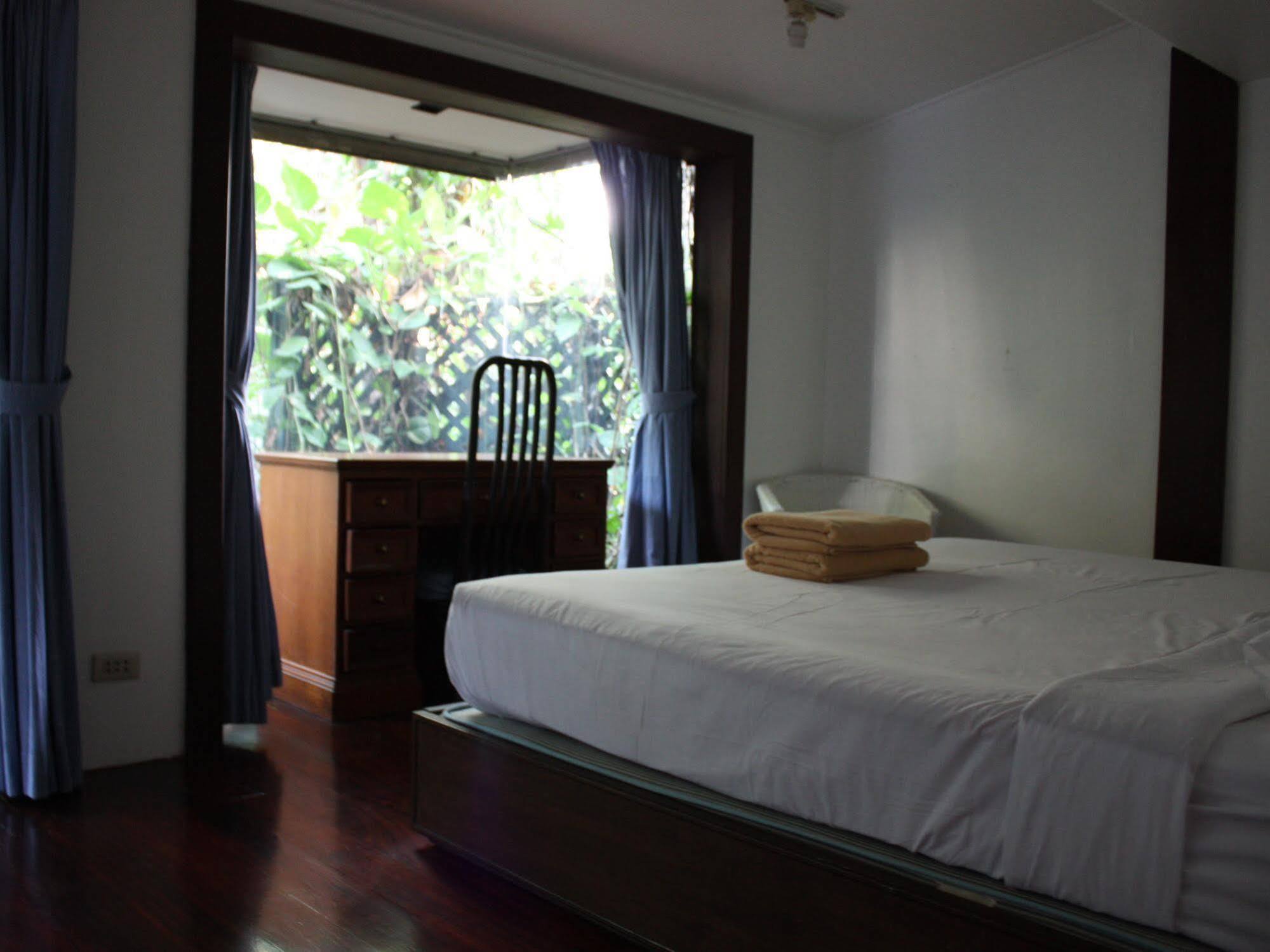 Aparthotel House By The Pond Bangkok
