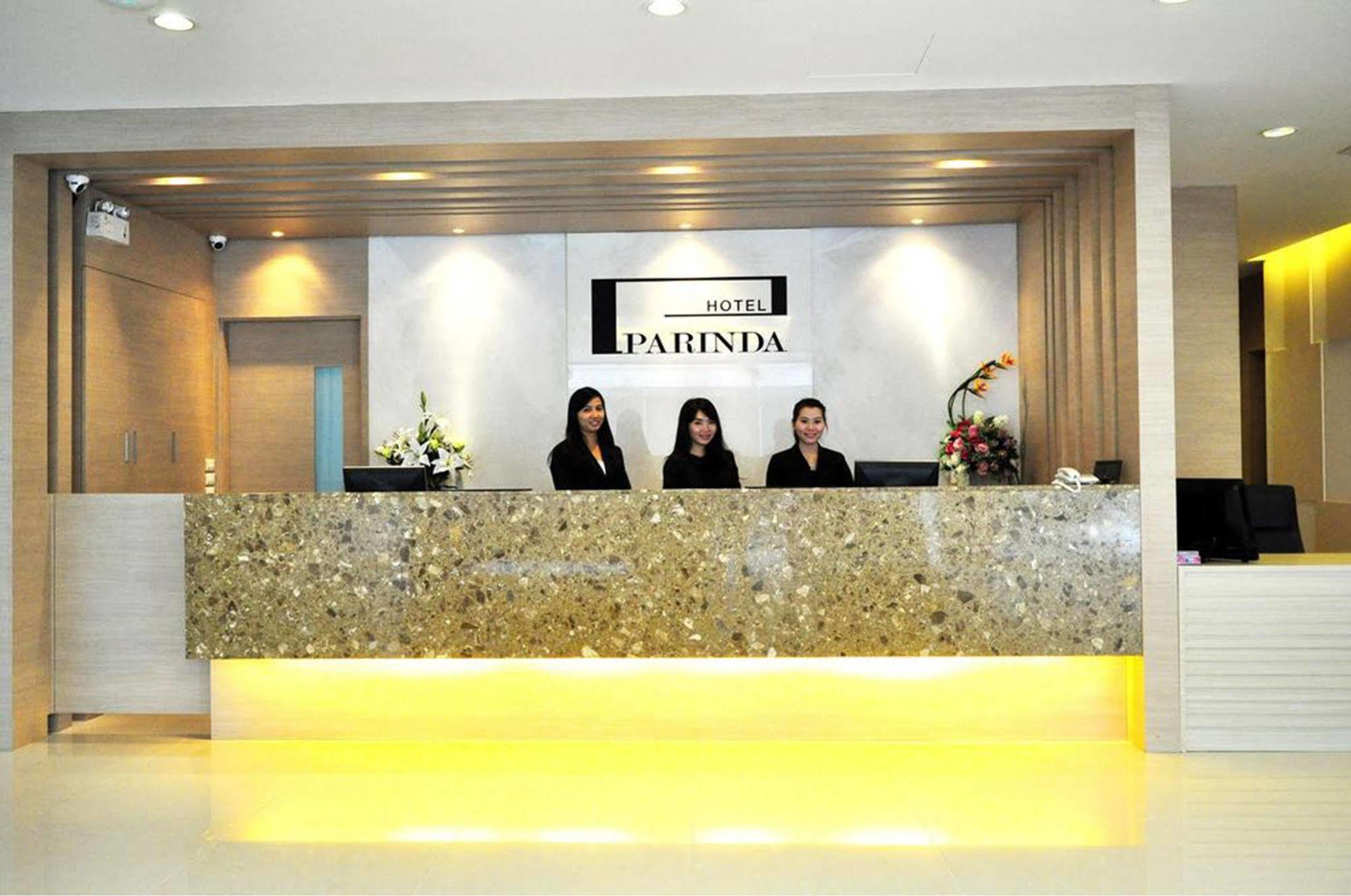 Parinda Hotel