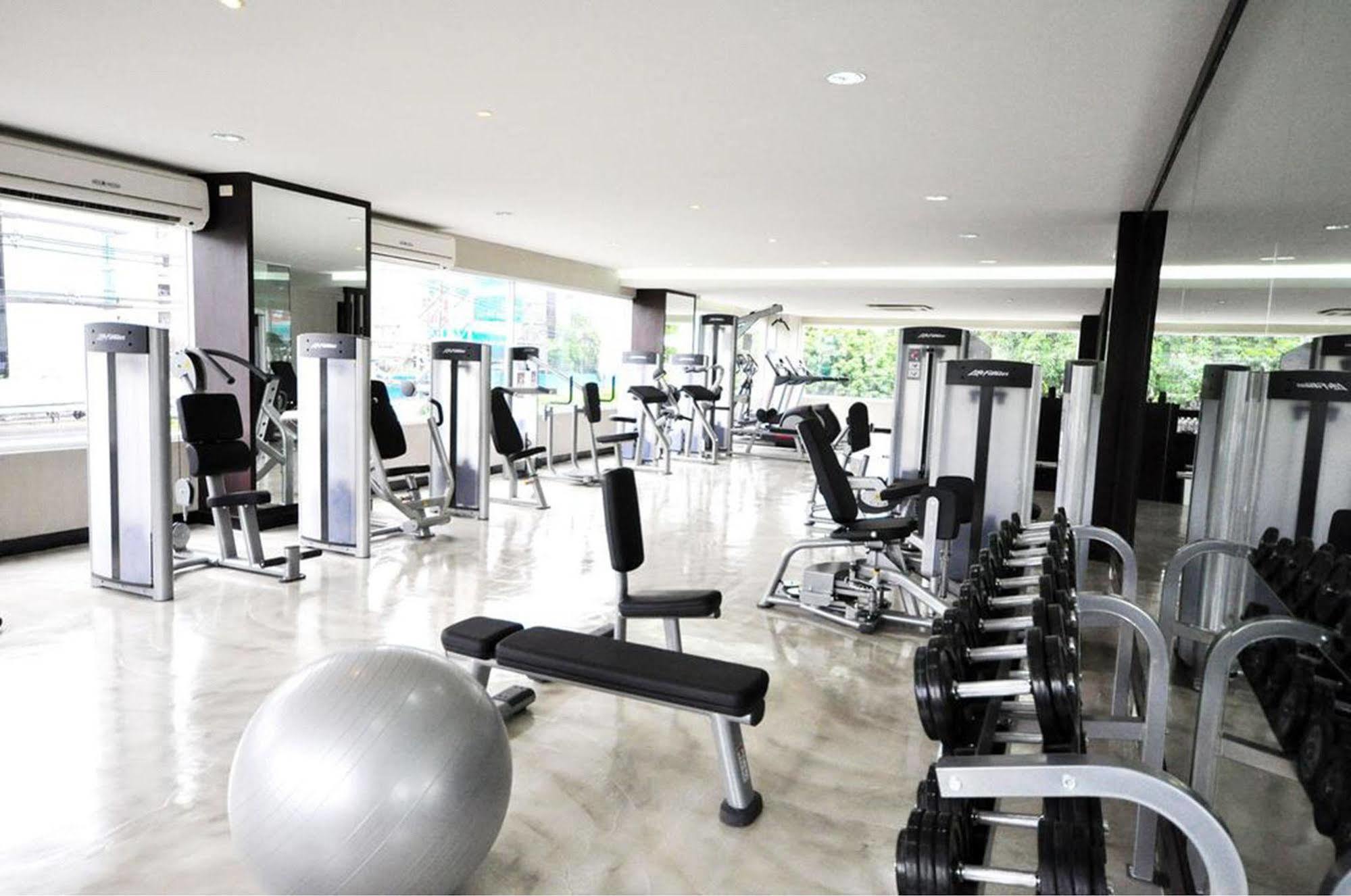 Hotel Parinda 4*