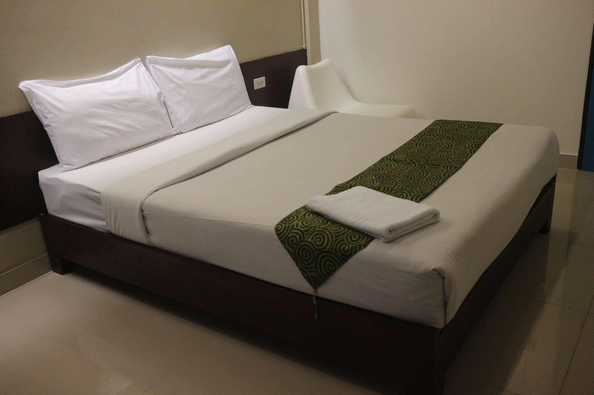 Hotel Floral Shire Suvarnabhumi Airport - Sha Extra