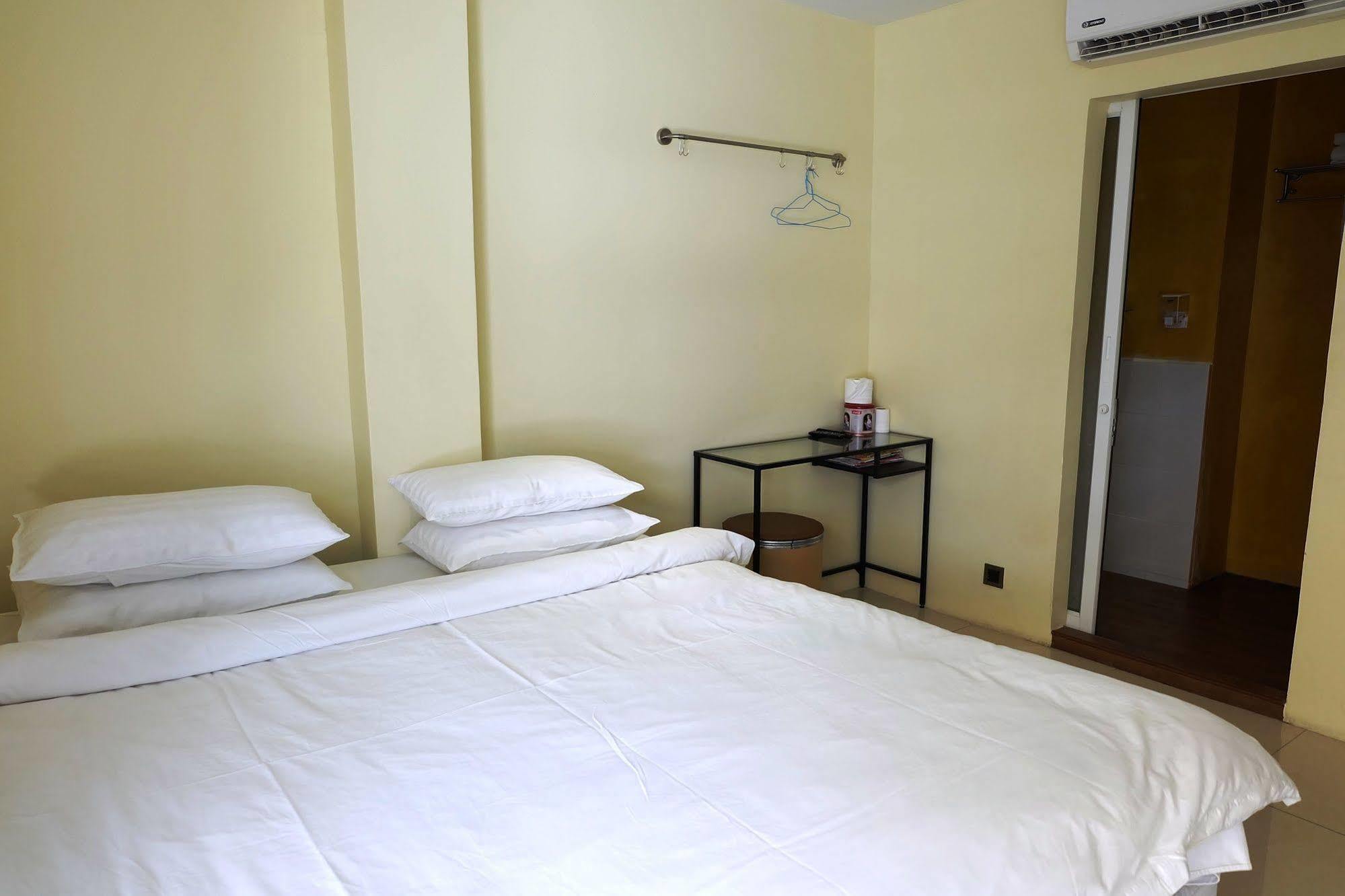 Au Bon Hostel