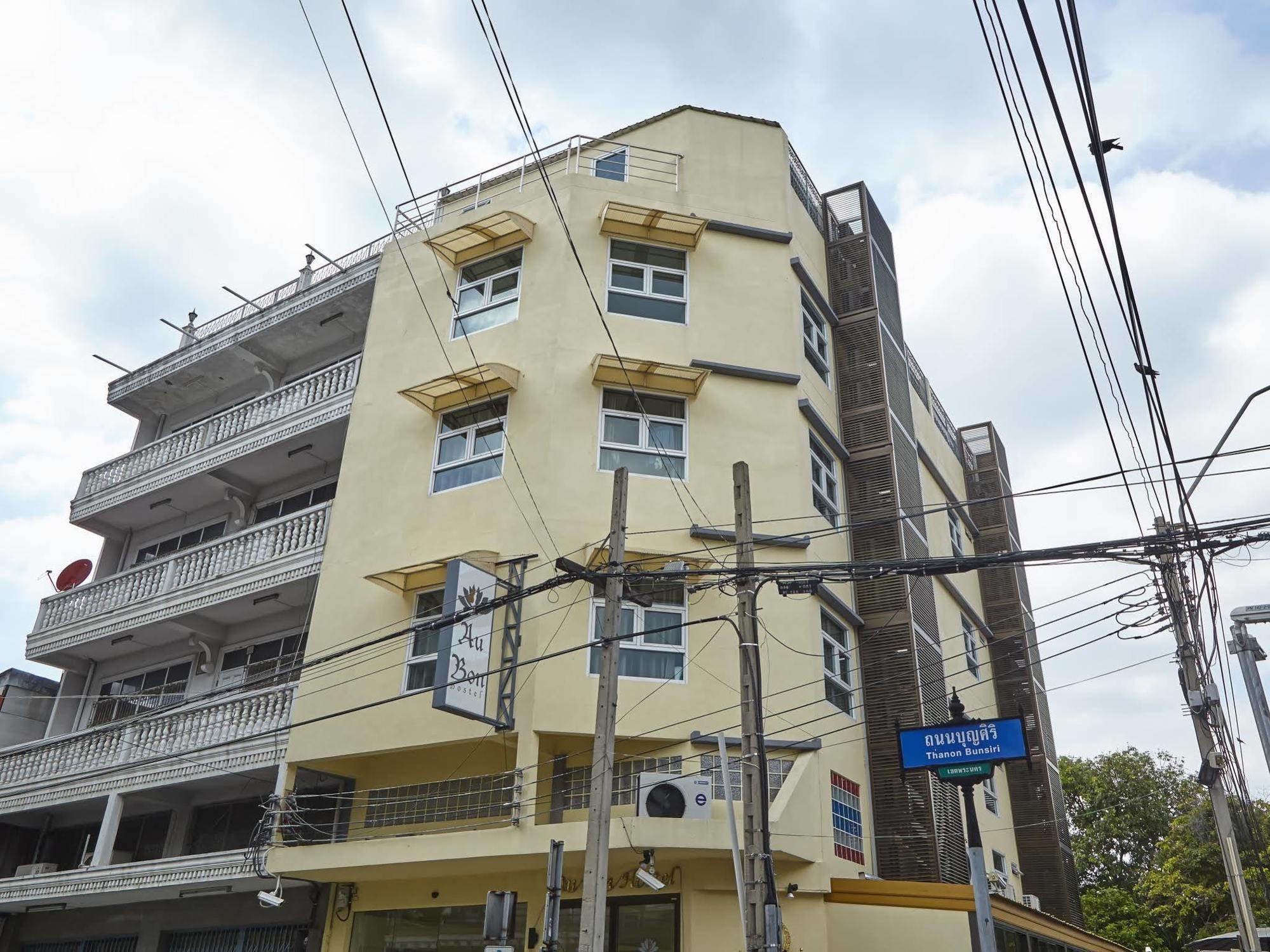 Au Bon Bangkok