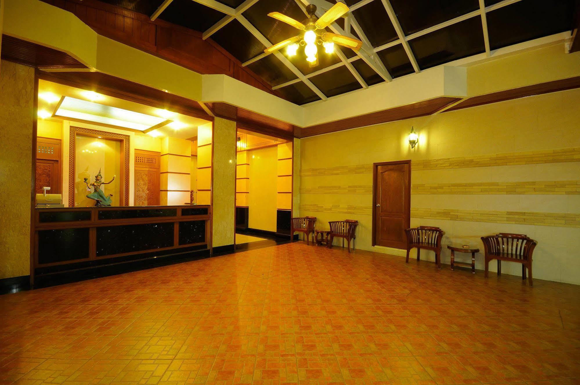 Hotel Khaosan Palace