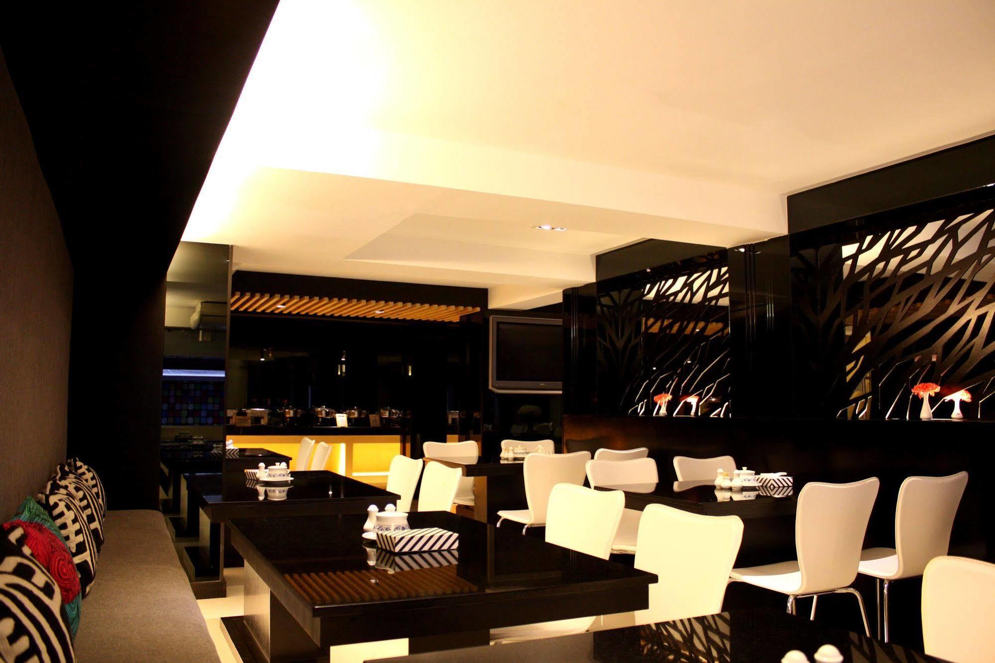 Vista Express 3* Bangkok