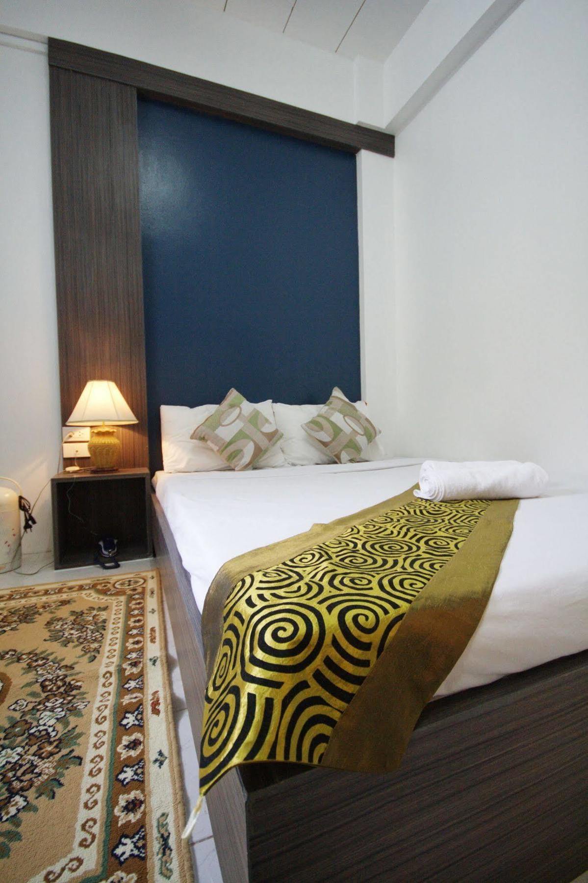 Riski Bangkok-noi - Wasit Aparthotel Bangkok