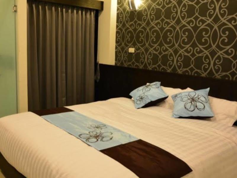 Adamaz House Guest house 2*