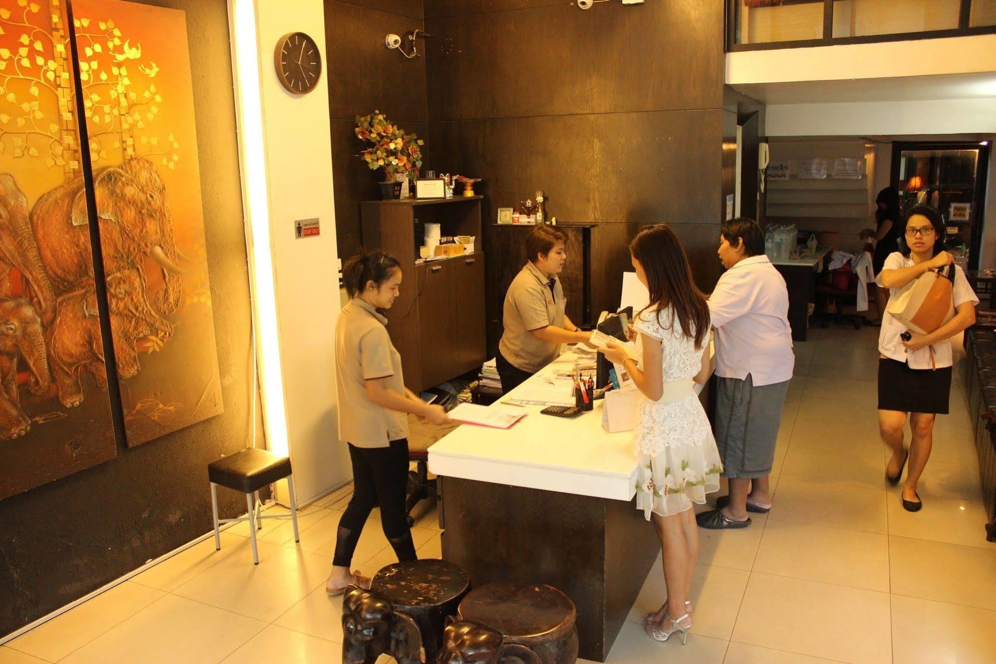 Hotel 507 2*