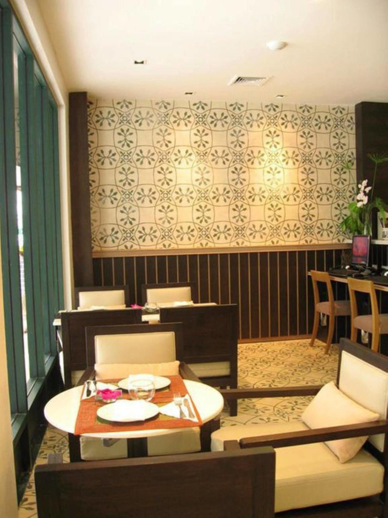 Aphrodite 3* Bangkok