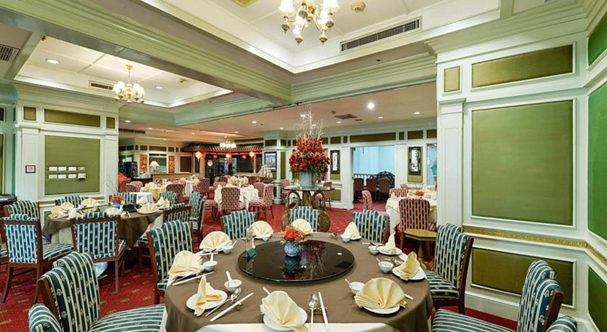 Executive Club At Windsor