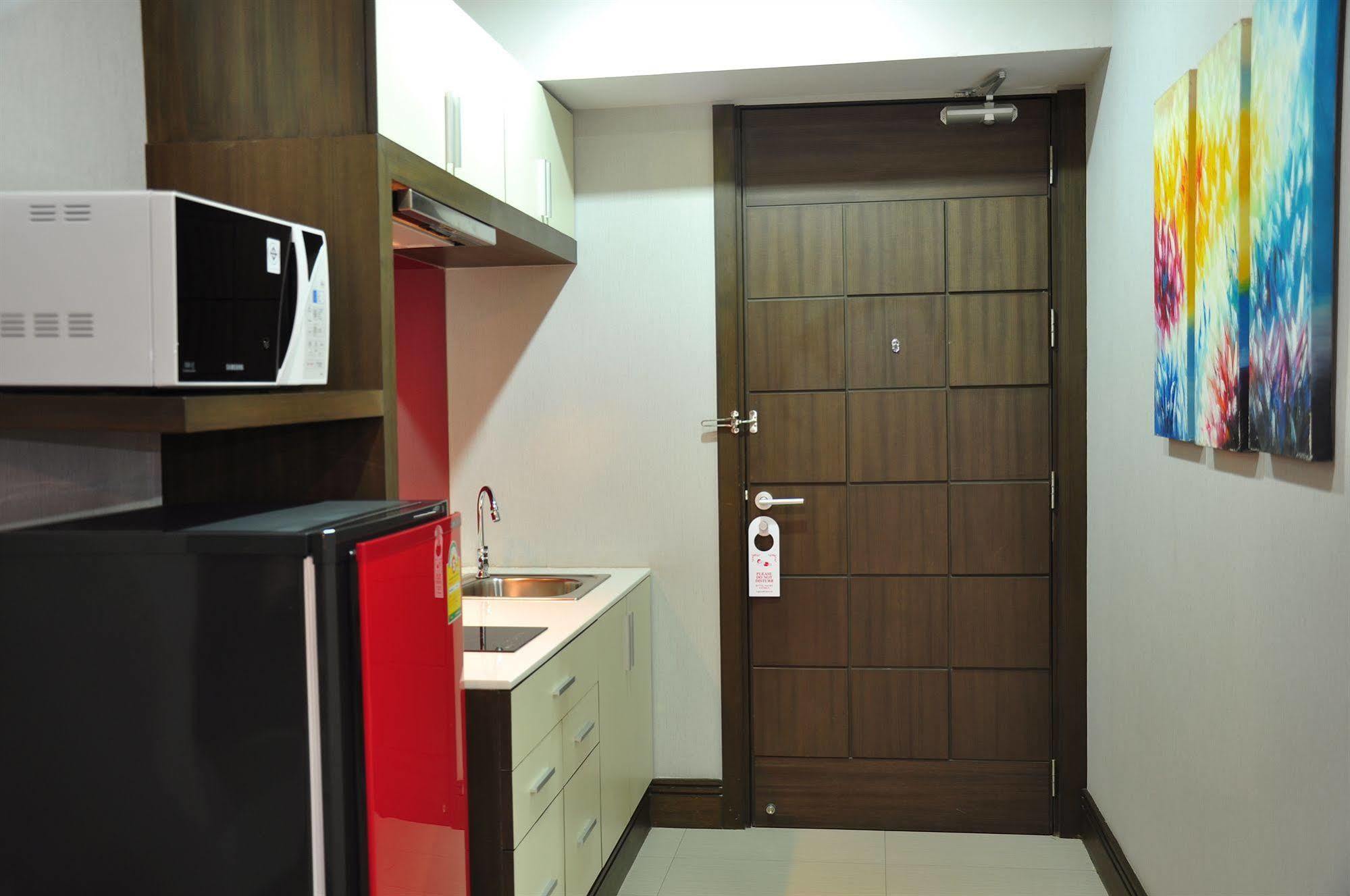 Palms @ Sukhumvit Executive 4*