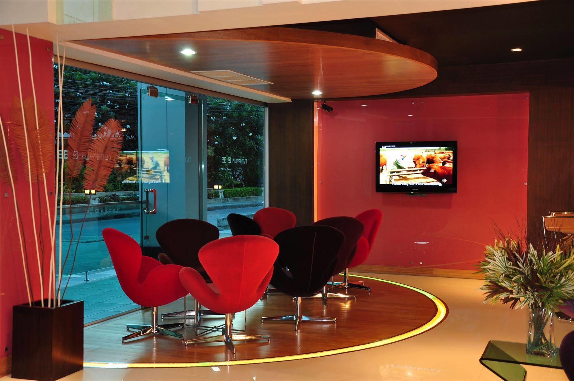 Palms @ Sukhumvit Executive