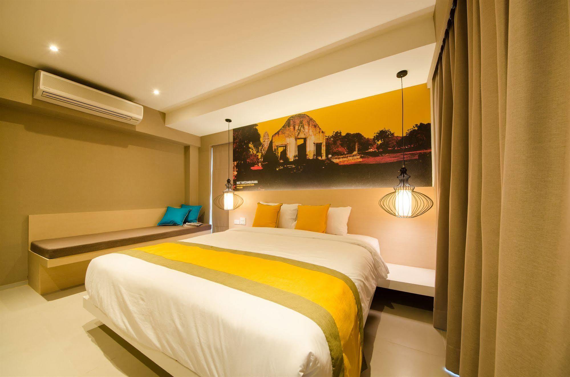 Bizotel Premier & 4* Bangkok