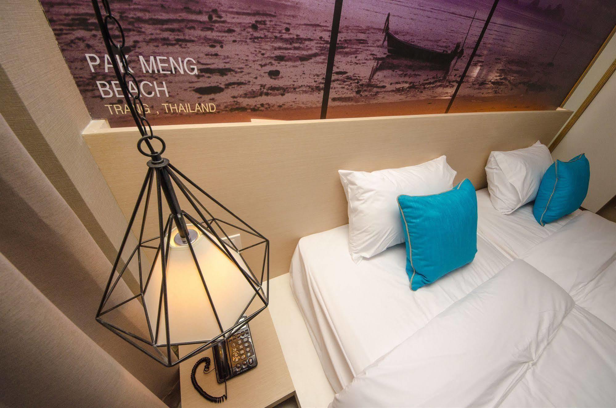 Hotel Bizotel Premier & Bangkok