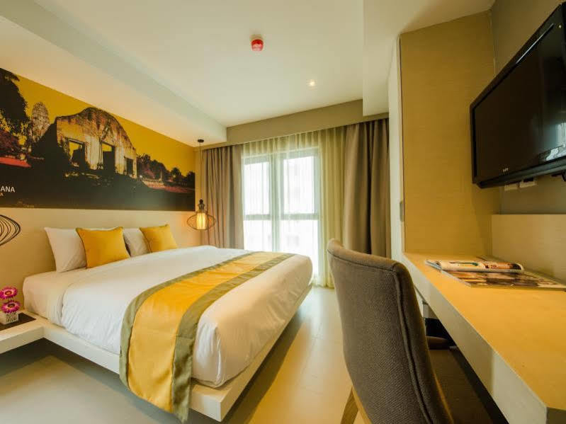 Hotel Bizotel Premier & 4*