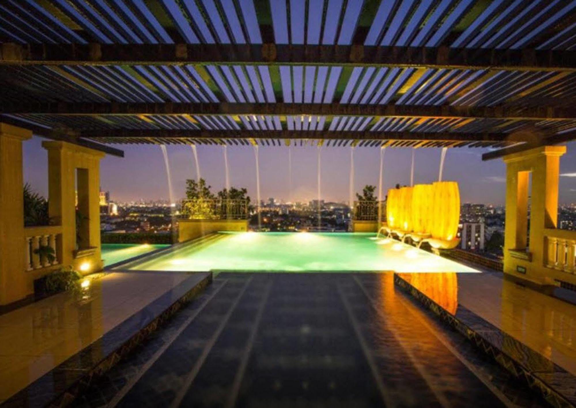 The Grand Fourwings Convention Bangkok