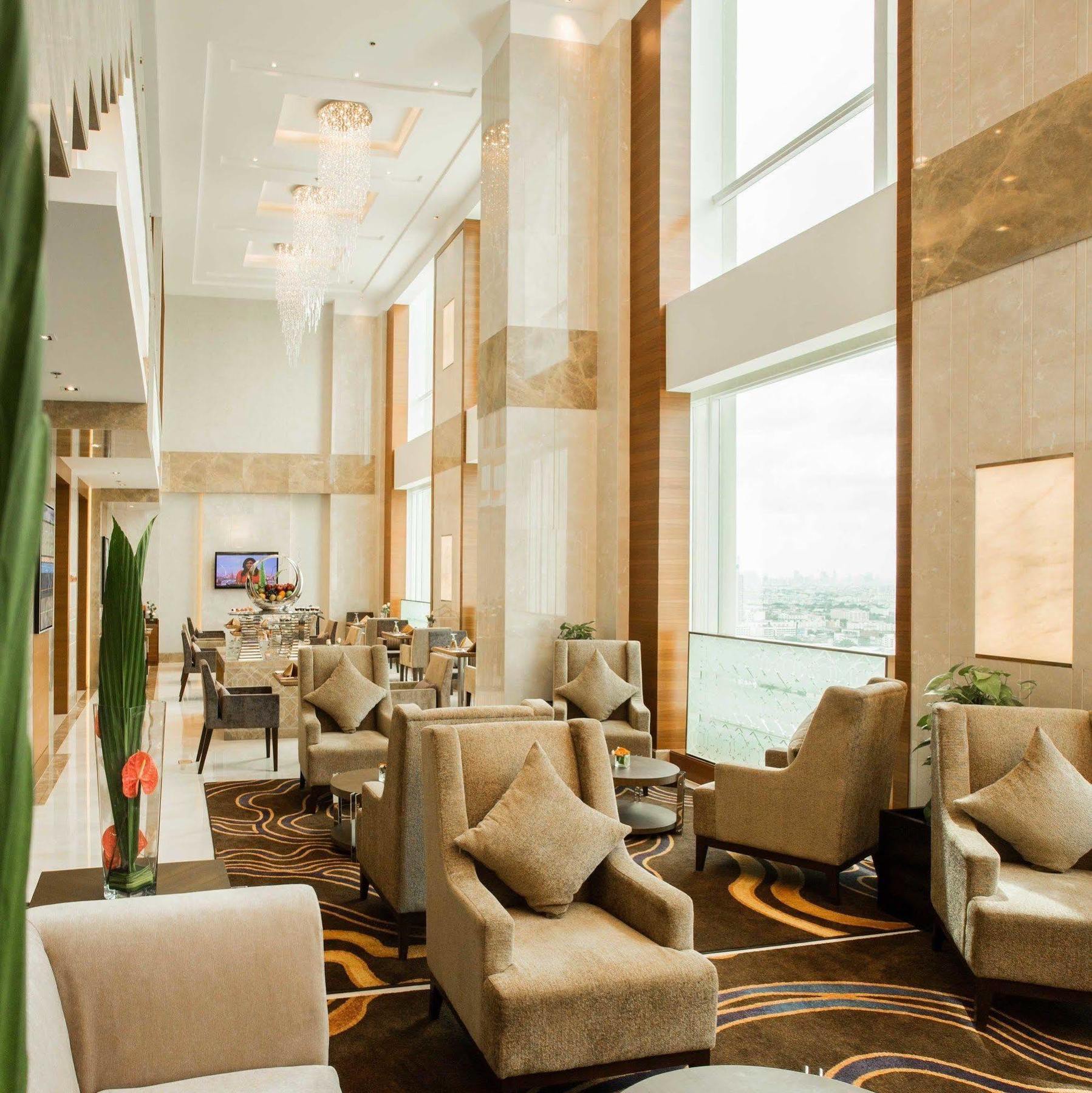 The Grand Fourwings Convention Hotel 5*