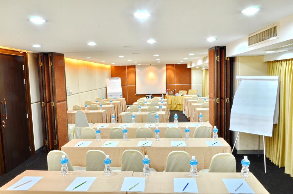 Hotel Ziniza The Boutique Service Bangkok