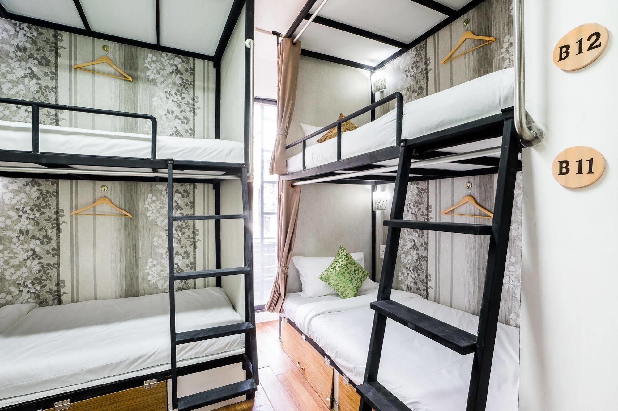 Hostel At Thonglor *