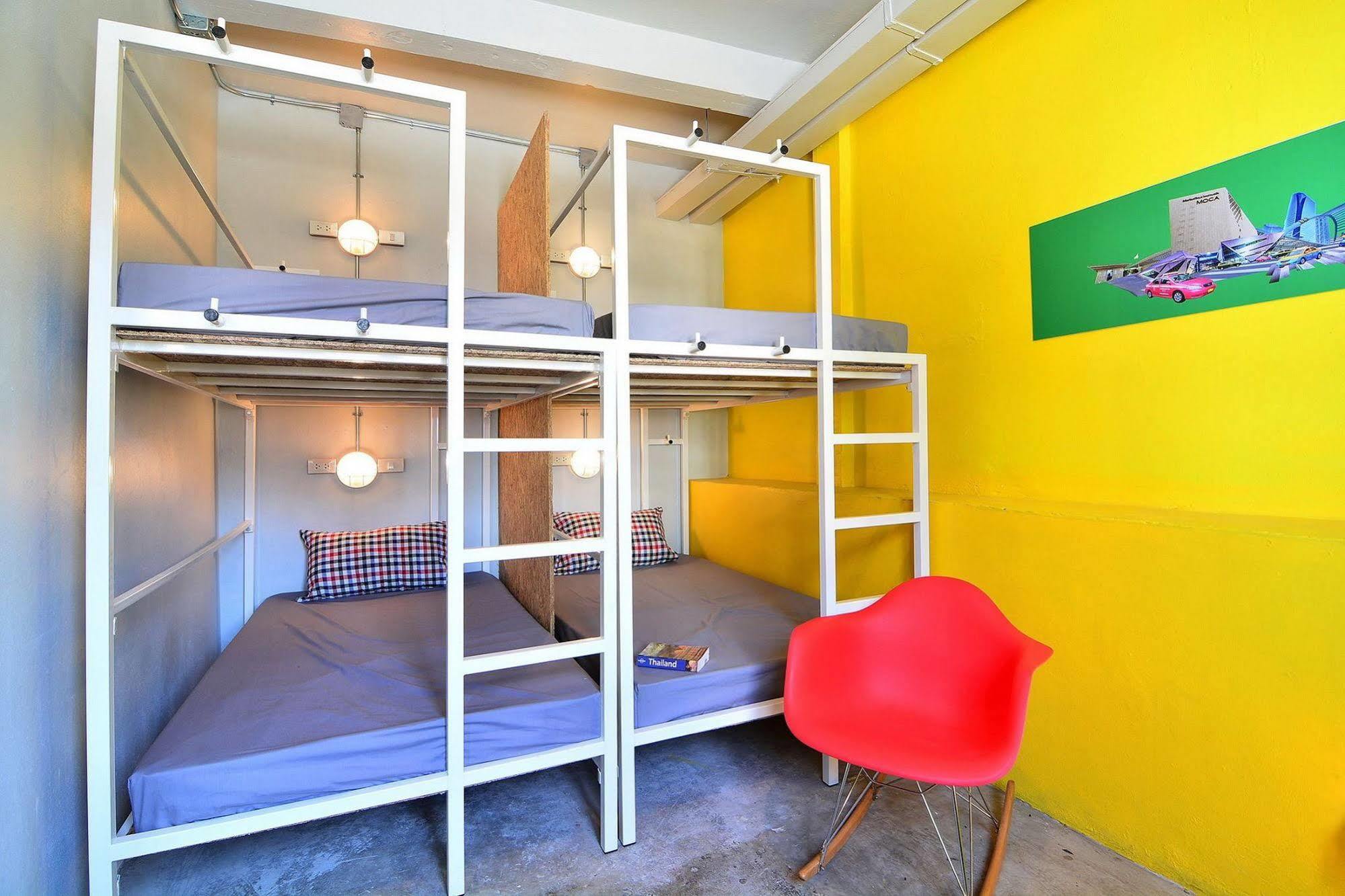 Adventure Hostel Bangkok