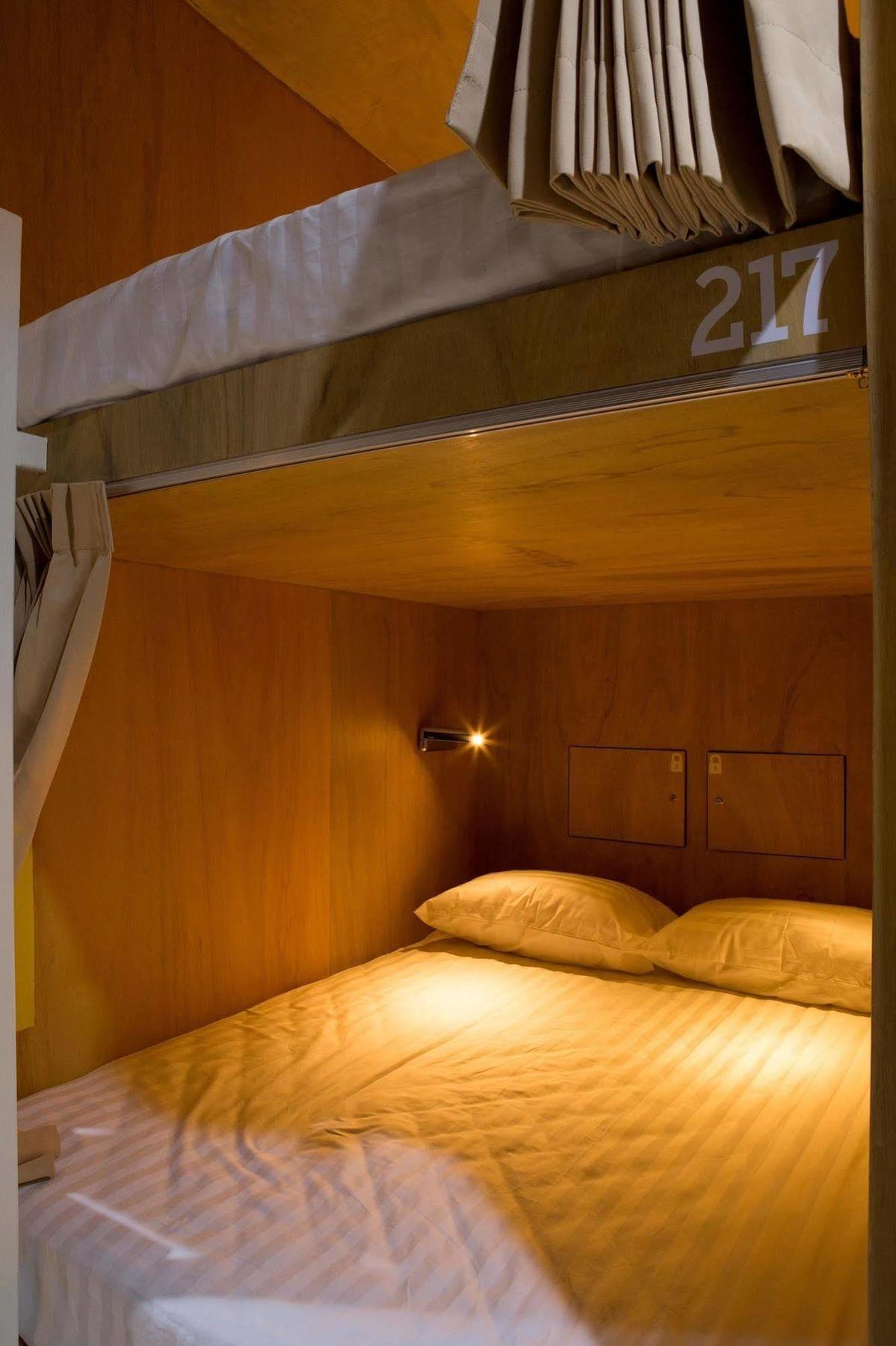 Hostel Bob บ็อบโฮสเทล *