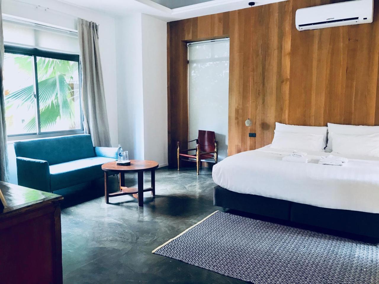 Hotel The Twelve Hotel 4*