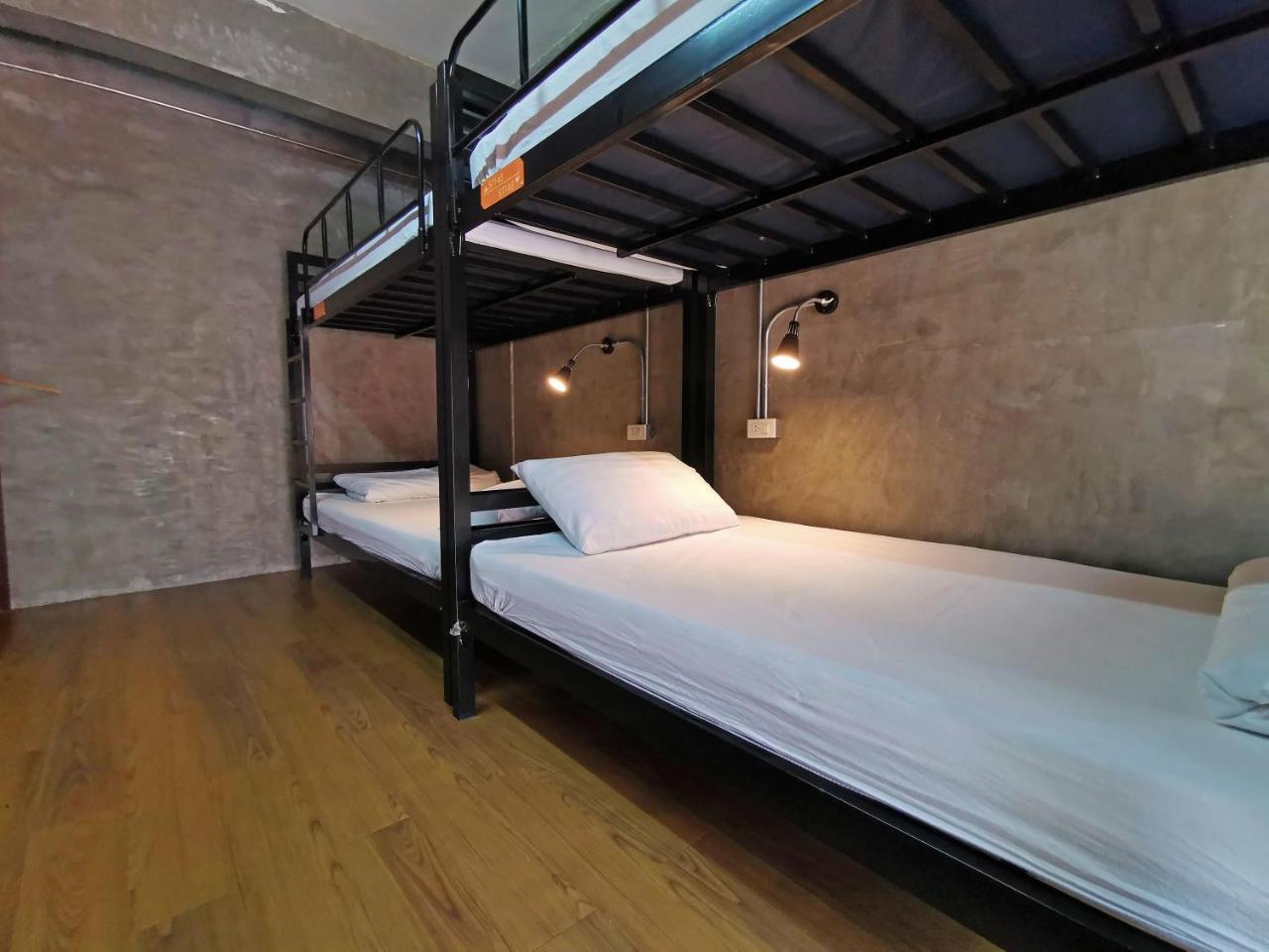 Urbanite Hostel