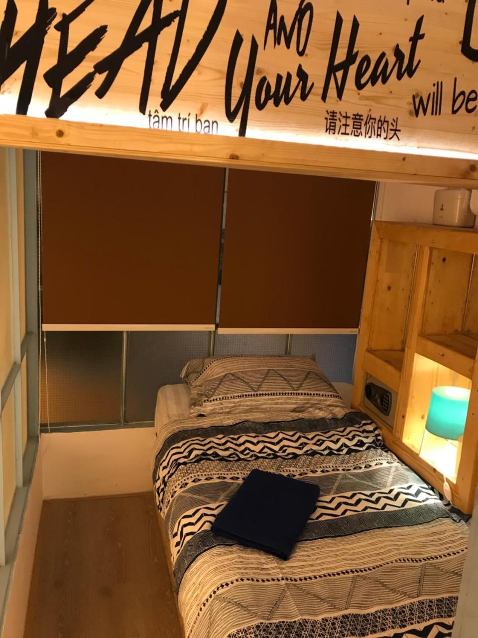 Blu Ari Stylish Gay Poshtel Asrama
