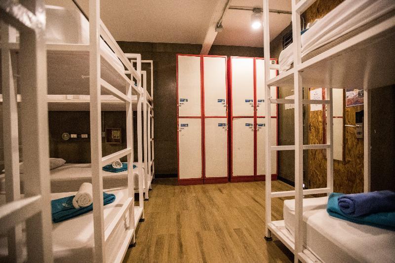 Lub D Silom Hostel *