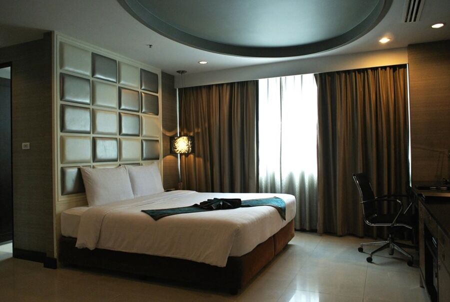 Furamaxclusive Asoke, Hotel