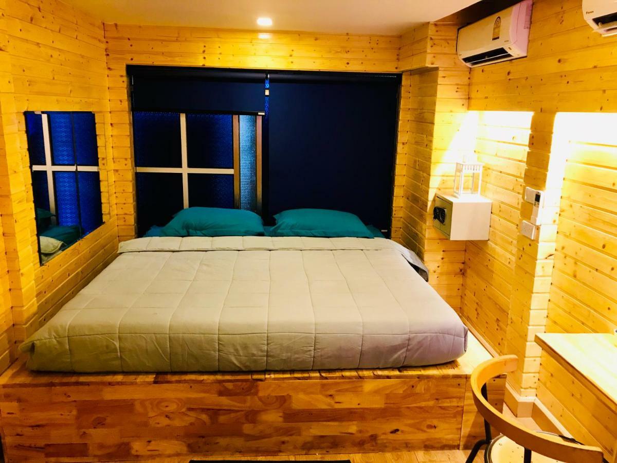 Blu Ari Stylish Gay Poshtel Asrama