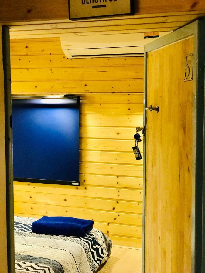 Asrama Blu Ari Stylish Gay Poshtel