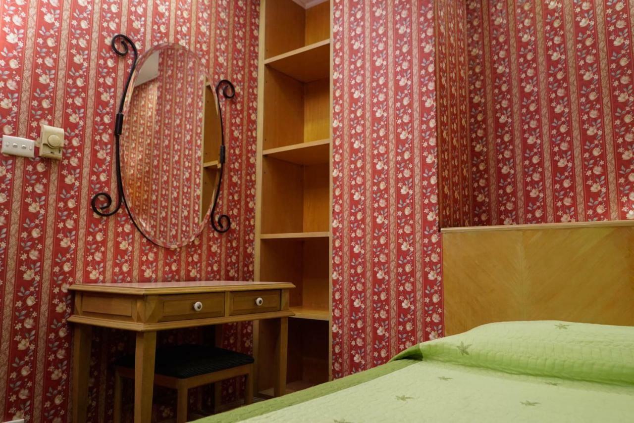 Hotel Sara 3*