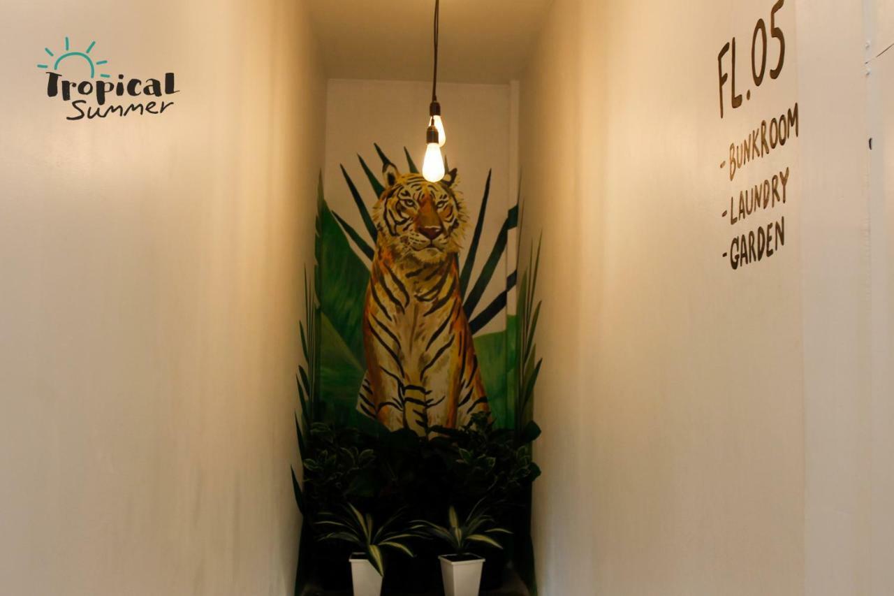 Tropical Summer Hostel