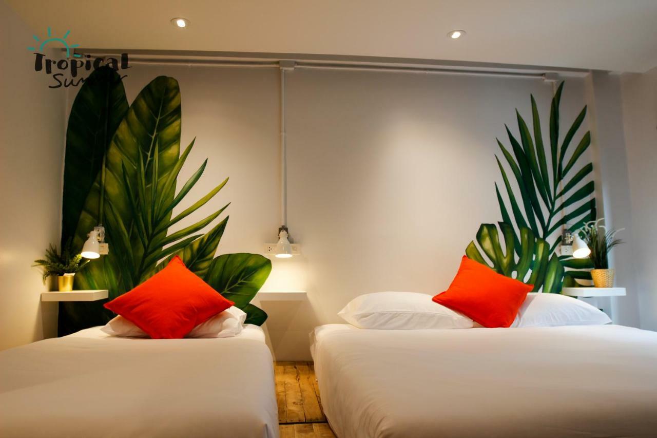 Tropical Summer Hostel *